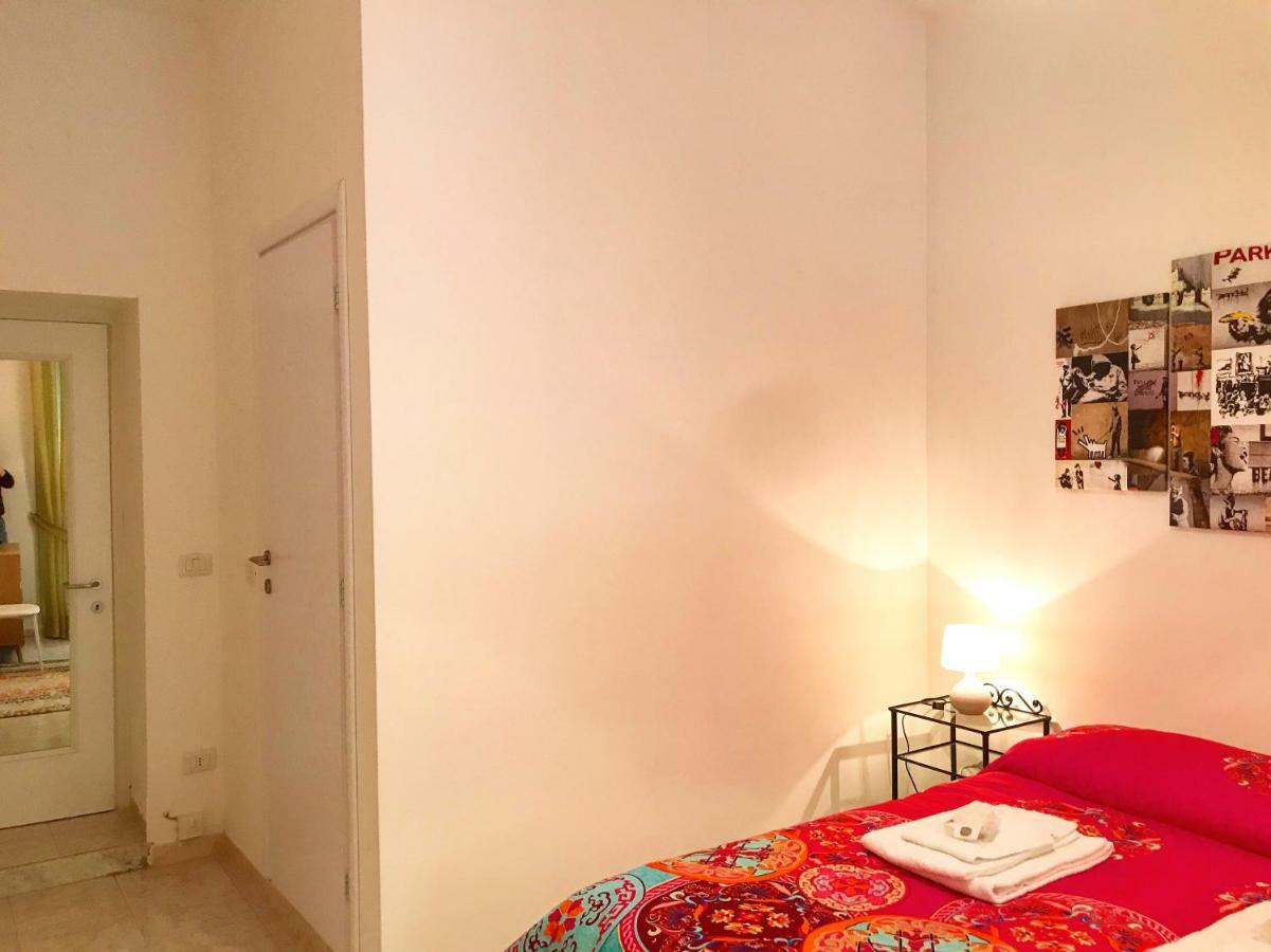 Casa G&G Pignasecca 2 Nel Cuore Di Napoli Экстерьер фото