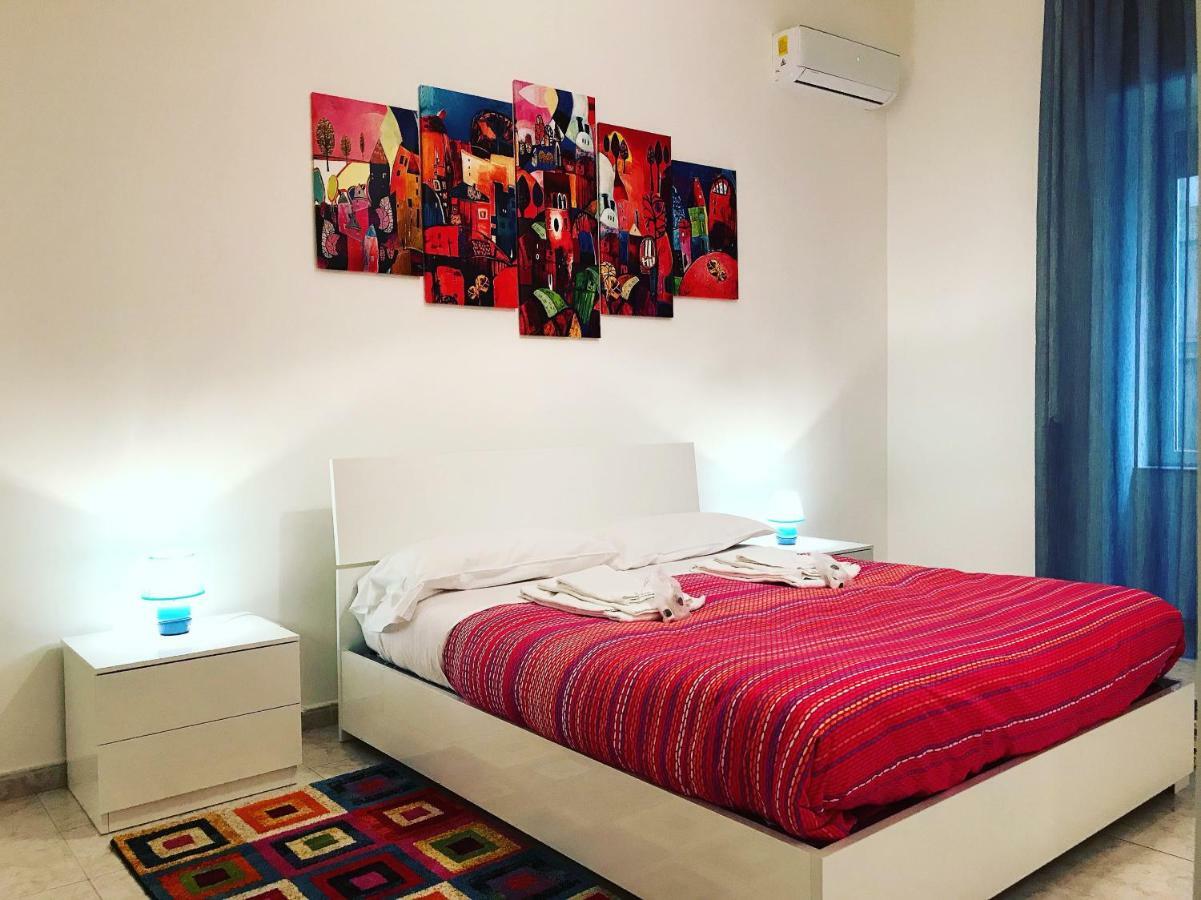 Casa G&G Pignasecca 2 Nel Cuore Di Napoli Экстерьер фото